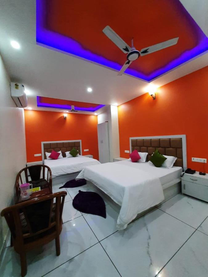 Ak Residency Hotel Haridwār Екстериор снимка