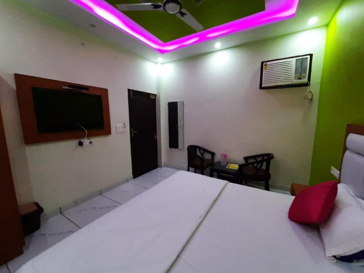 Ak Residency Hotel Haridwār Екстериор снимка