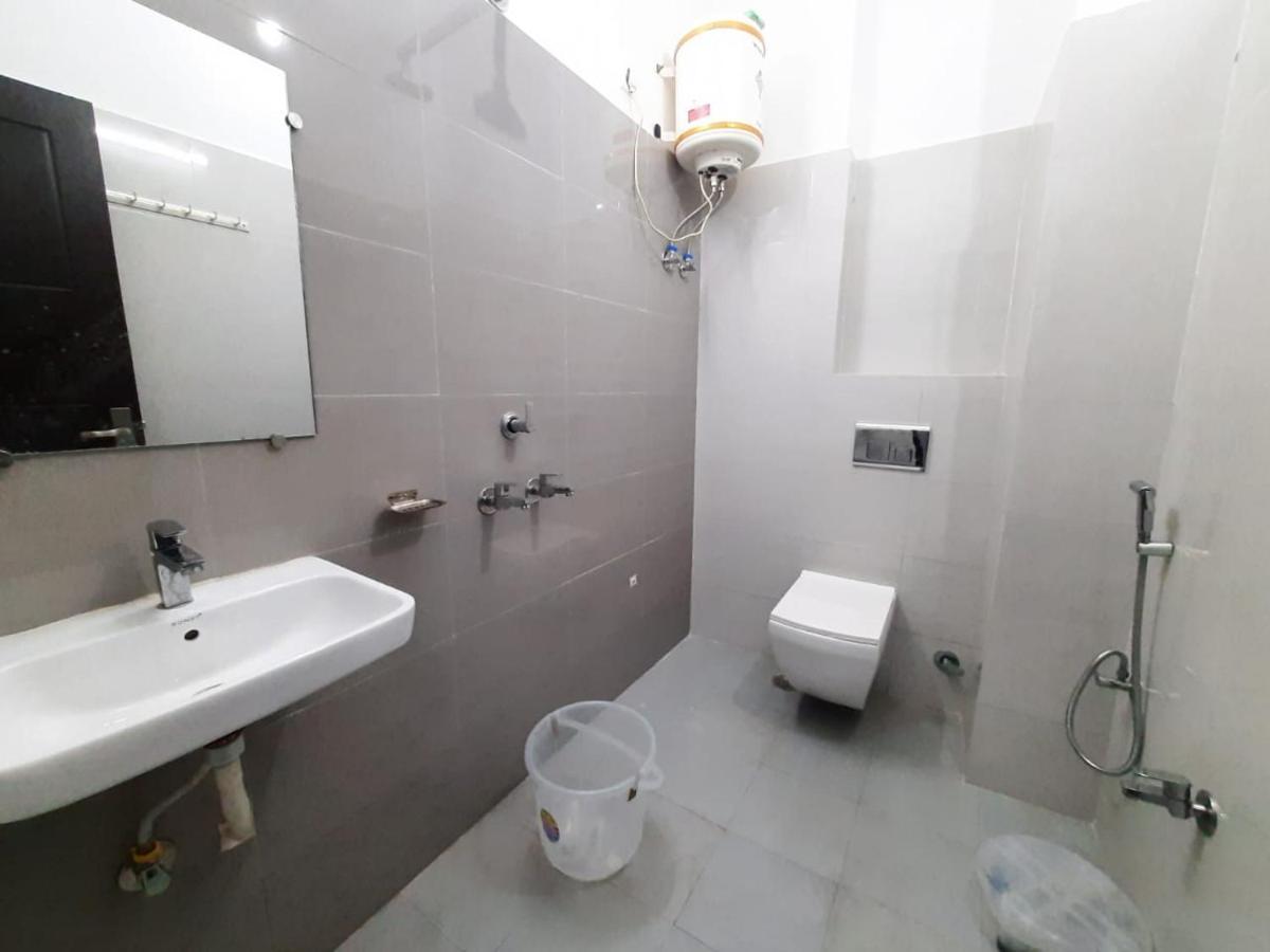 Ak Residency Hotel Haridwār Екстериор снимка
